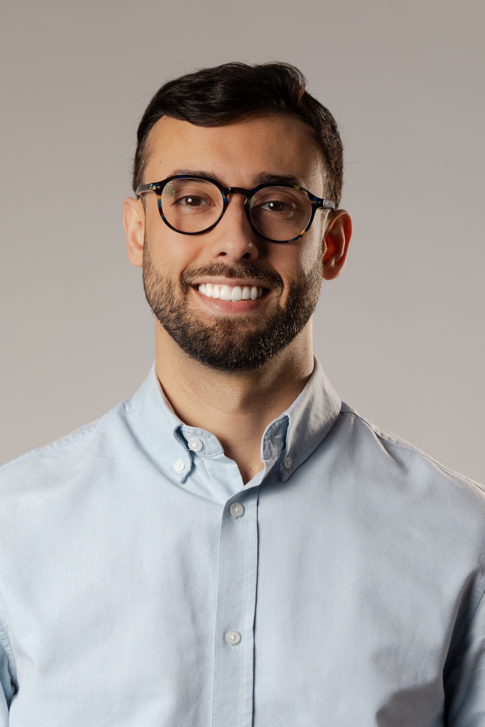 Saymon Veiga, candidato a deputado federal pelo Paraná, número 2090
